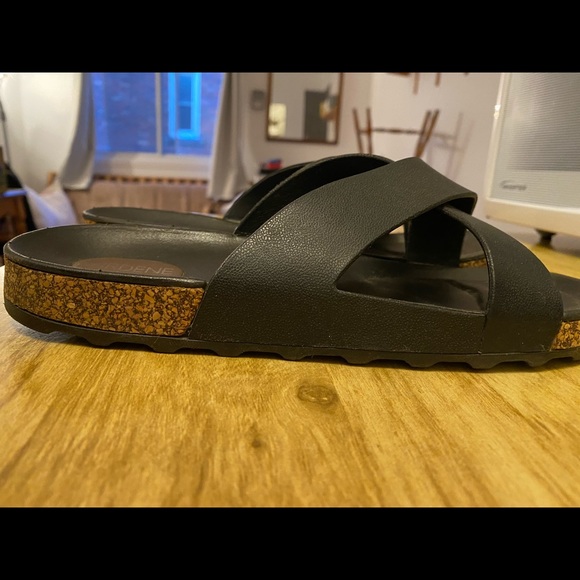 Ardene sandals - Picture 4 of 5